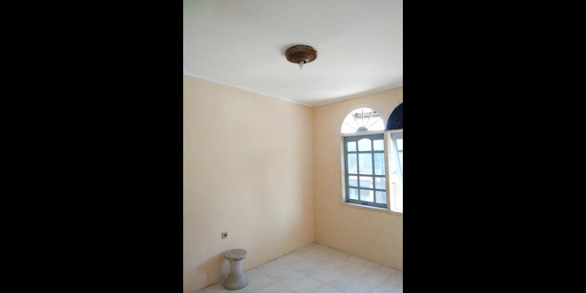 Dijual Rumah di Jl Balong Sari Tama Surabaya Dijual Rumah di Jl Balong Sari Tama Surabaya