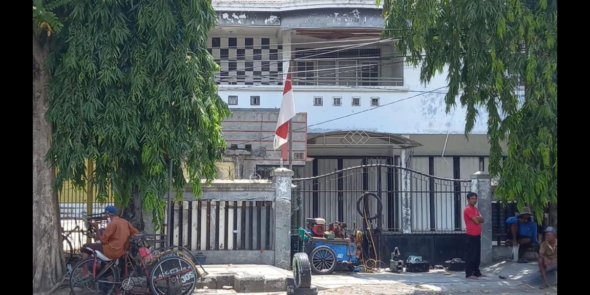 Jual Rumah Lokasi Strategis Jalan Utama Kota Cirebon Jual Rumah Lokasi Strategis Jalan Utama Kota Cirebon