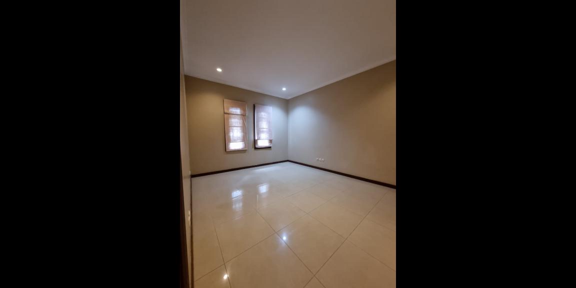 Rumah Graha Famili Surabaya | Great Home For Extended Family Rumah Graha Famili Surabaya | Great Home For Extended Family