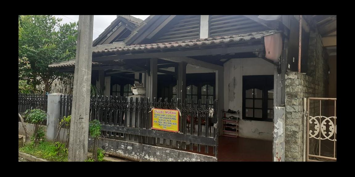 DIJUAL CEPAT ! Rumah Tua Hitung Harga Tanah Saja Perum Graha Permai Ciputat DIJUAL CEPAT ! Rumah Tua Hitung Harga Tanah Saja Perum Graha Permai Ciputat