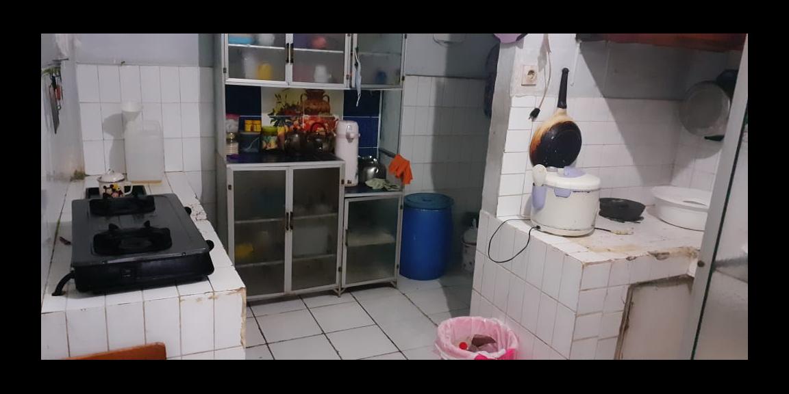 DIJUAL CEPAT ! Rumah Tua Hitung Harga Tanah Saja Perum Graha Permai Ciputat DIJUAL CEPAT ! Rumah Tua Hitung Harga Tanah Saja Perum Graha Permai Ciputat