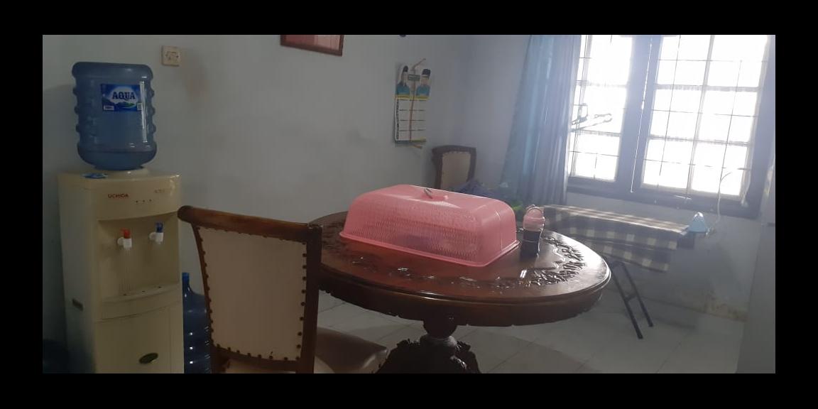 DIJUAL CEPAT ! Rumah Tua Hitung Harga Tanah Saja Perum Graha Permai Ciputat DIJUAL CEPAT ! Rumah Tua Hitung Harga Tanah Saja Perum Graha Permai Ciputat