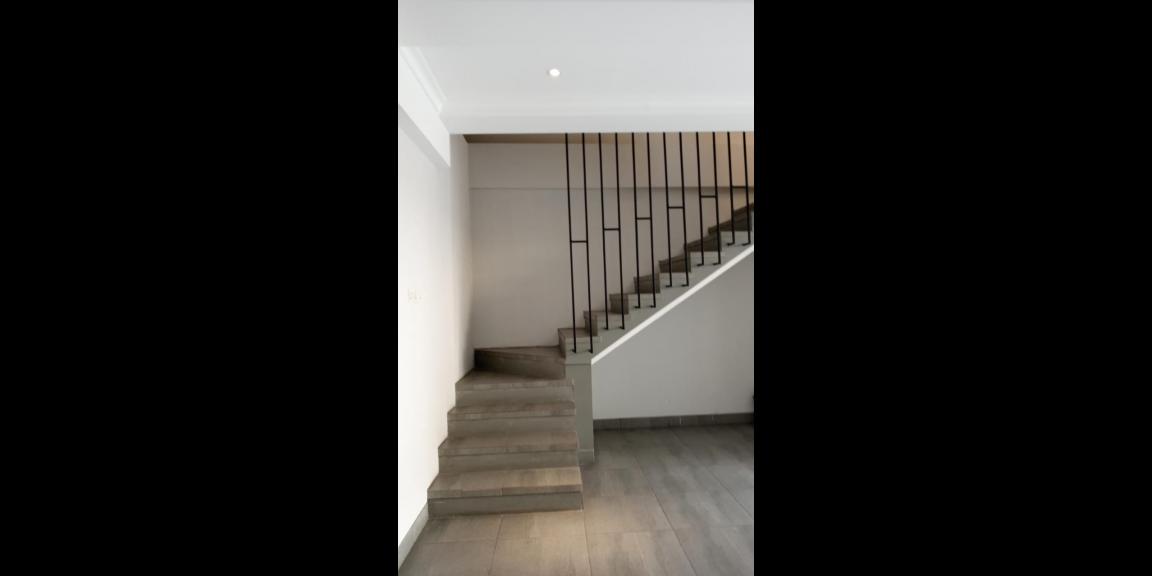 Rumah Mewah Bisa KPR Bank Di Lebak Bulus Jakarta Selatan Rumah Mewah Bisa KPR Bank Di Lebak Bulus Jakarta Selatan