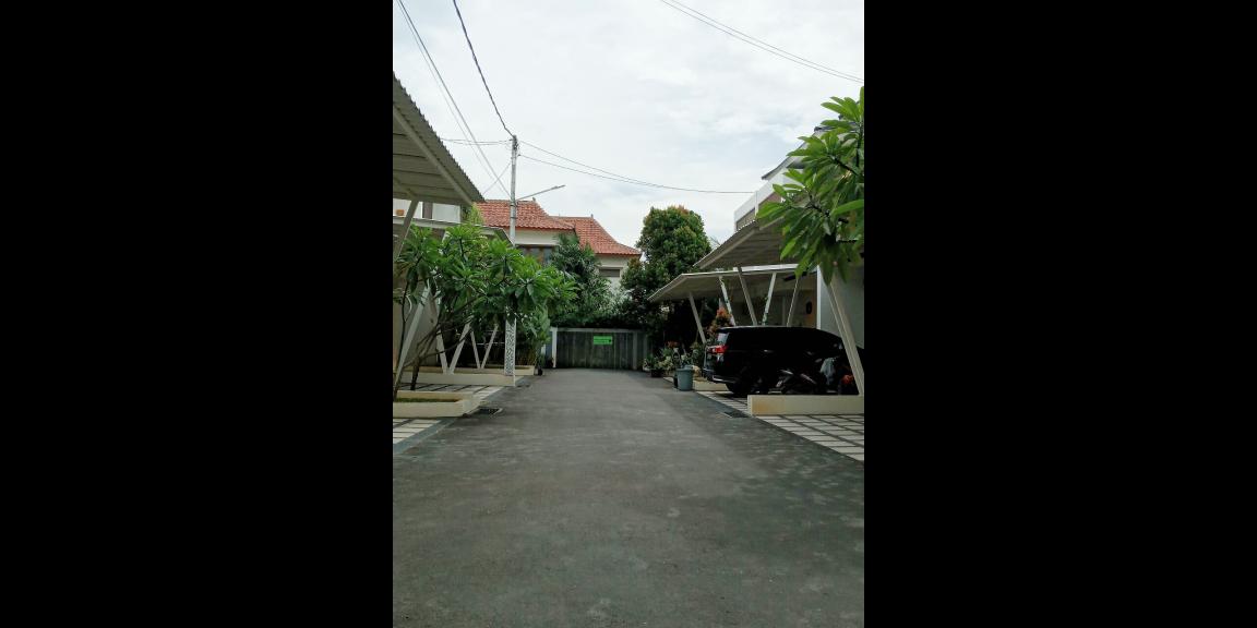 Rumah Baru Hunian Keluarga Di TB Simatpang Jakarta Selatan Rumah Baru Hunian Keluarga Di TB Simatpang Jakarta Selatan