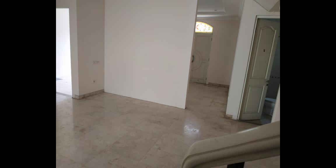 Rumah Menawan dan Siaphuni di Wisata Bukit Mas - Rome, Lidah Wetan, Surabaya. Rumah Menawan dan Siaphuni di Wisata Bukit Mas - Rome, Lidah Wetan, Surabaya.