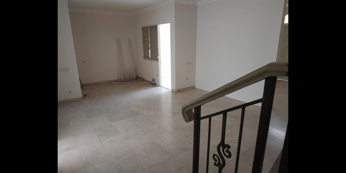 Rumah Menawan dan Siaphuni di Wisata Bukit Mas - Rome, Lidah Wetan, Surabaya. Rumah Menawan dan Siaphuni di Wisata Bukit Mas - Rome, Lidah Wetan, Surabaya.