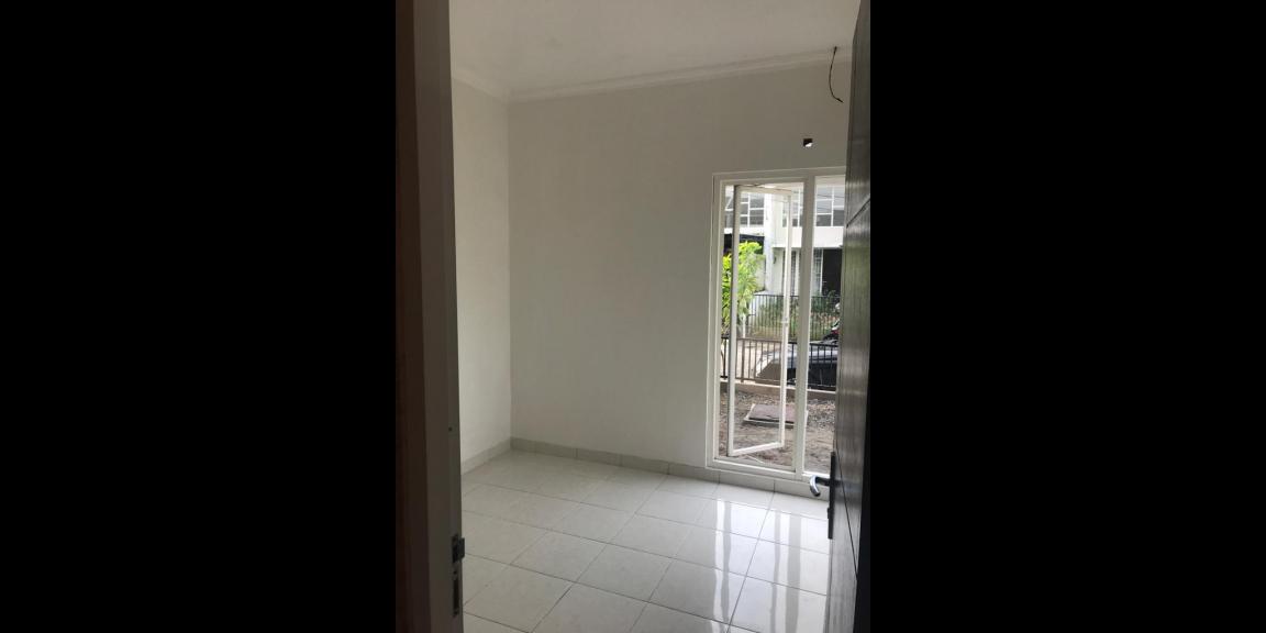 Rumah Cantik Siap Huni Golden Berry Regency, Menganti, Gresik Rumah Cantik Siap Huni Golden Berry Regency, Menganti, Gresik