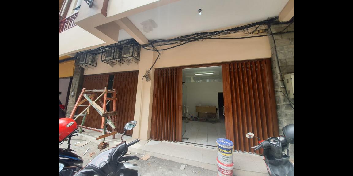 Ruko Strategis Siap Usaha, 2 Ruko Jadi 1, Ruko Sentra Fortuna - Surabaya. Ruko Strategis Siap Usaha, 2 Ruko Jadi 1, Ruko Sentra Fortuna - Surabaya.