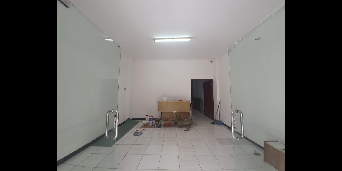 Ruko Strategis Siap Usaha, 2 Ruko Jadi 1, Ruko Sentra Fortuna - Surabaya. Ruko Strategis Siap Usaha, 2 Ruko Jadi 1, Ruko Sentra Fortuna - Surabaya.