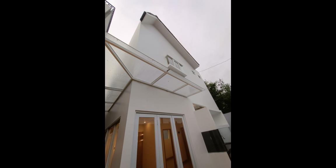 Rumah Baru Dekat Mall AEON Tanjung Barat Jakarta Selatan Rumah Baru Dekat Mall AEON Tanjung Barat Jakarta Selatan