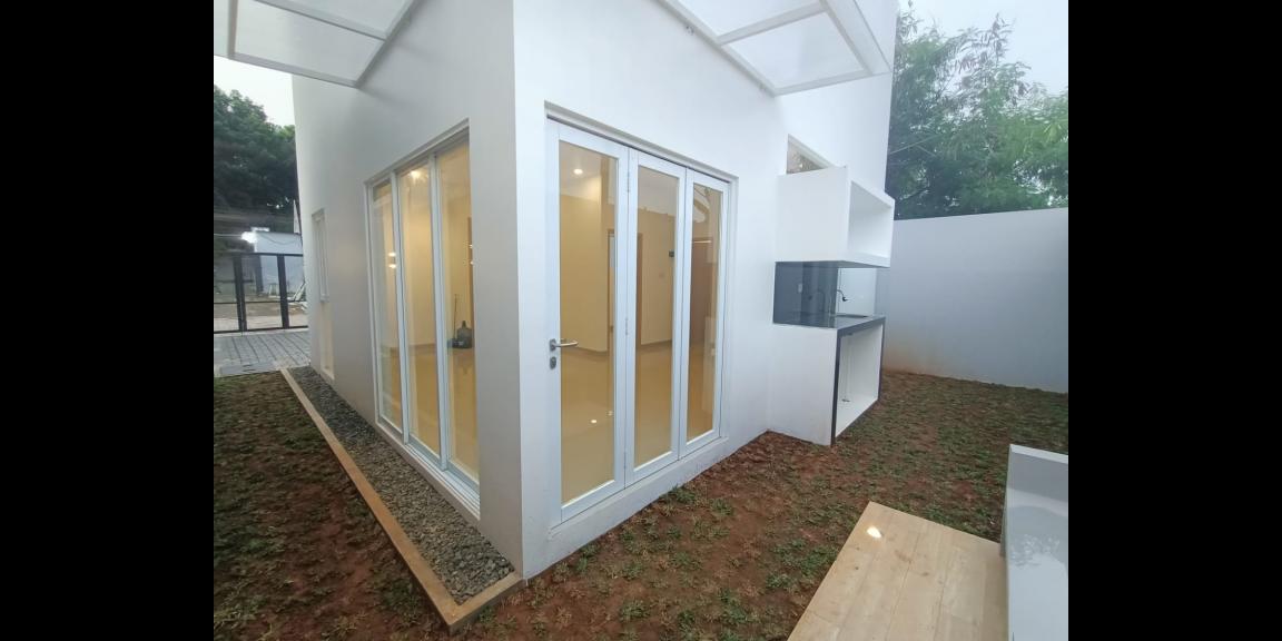 Rumah Baru  Dekat Lenteng Agung Jakarta Selatan Rumah Baru  Dekat Lenteng Agung Jakarta Selatan