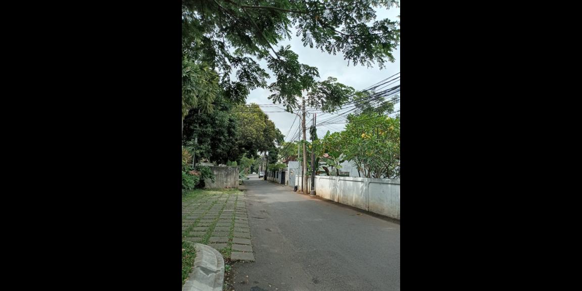 Rumah Besar Siap Huni Di Kemang Jakarta Selatan Rumah Besar Siap Huni Di Kemang Jakarta Selatan