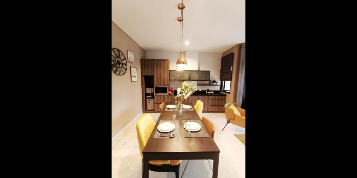 Rumah Besar 3 Lantai Di Cilandak Jakarta Selatan Rumah Besar 3 Lantai Di Cilandak Jakarta Selatan