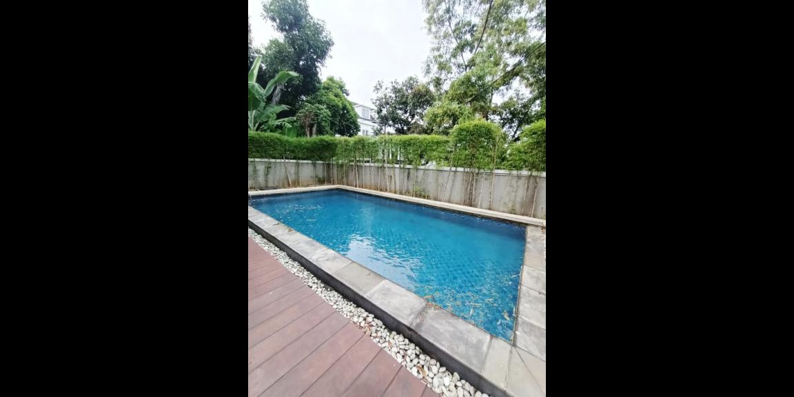 Rumah Besar 3 Lantai Di Cilandak Jakarta Selatan Rumah Besar 3 Lantai Di Cilandak Jakarta Selatan