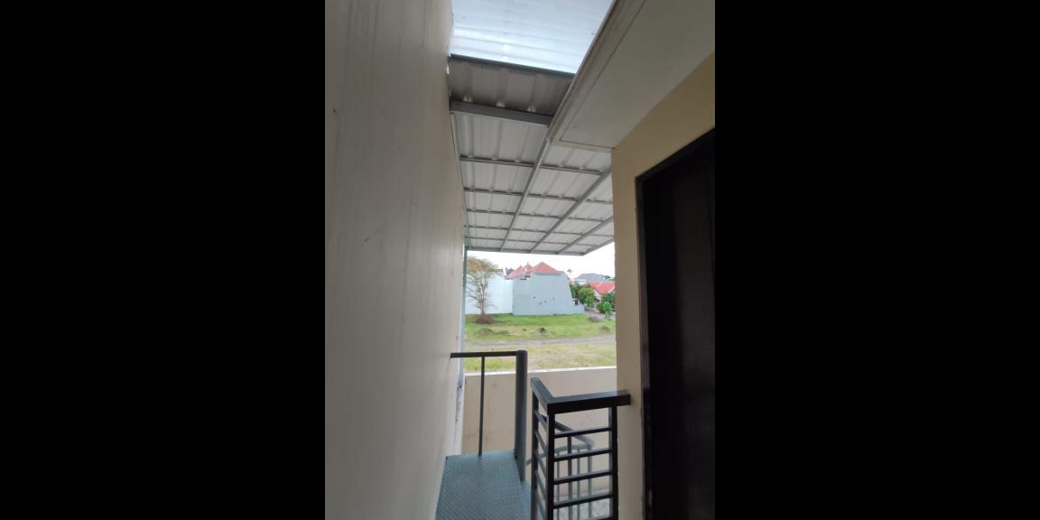 Rumah Apik, Siap Huni Royal Residence, Kensington, Wiyung, Surabaya. Rumah Apik, Siap Huni Royal Residence, Kensington, Wiyung, Surabaya.