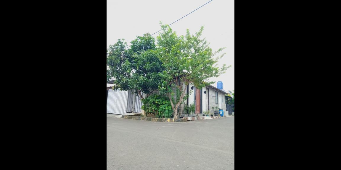 DIJUAL RUMAH HOOK SIAP HUNI dekat akses Tol Karawaci DIJUAL RUMAH HOOK SIAP HUNI dekat akses Tol Karawaci