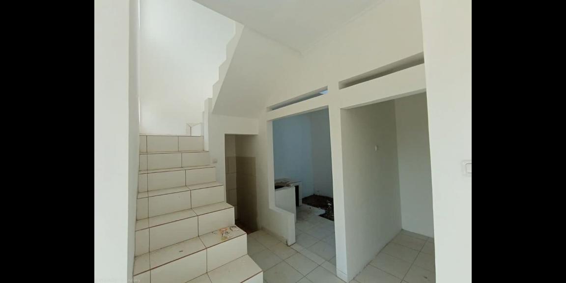 rumah di bandung timur desain mewah 2lantai kpr DP 0 rumah di bandung timur desain mewah 2lantai kpr DP 0