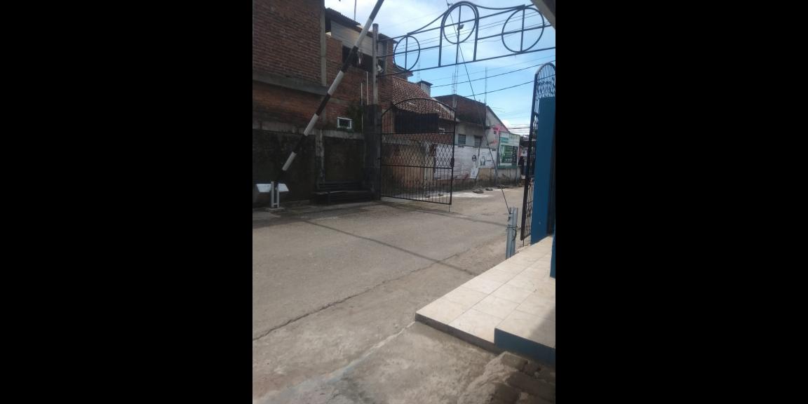 AKSES TOL BAROS CIMAHI RUMAH 1 LANTAI DIBAWAH 1M AKSES TOL BAROS CIMAHI RUMAH 1 LANTAI DIBAWAH 1M