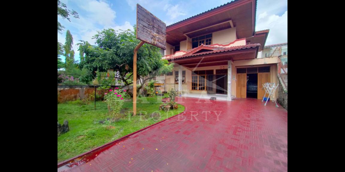 Rumah Dijual Jalan WR Supratman Kota Pontianak Rumah Dijual Jalan WR Supratman Kota Pontianak