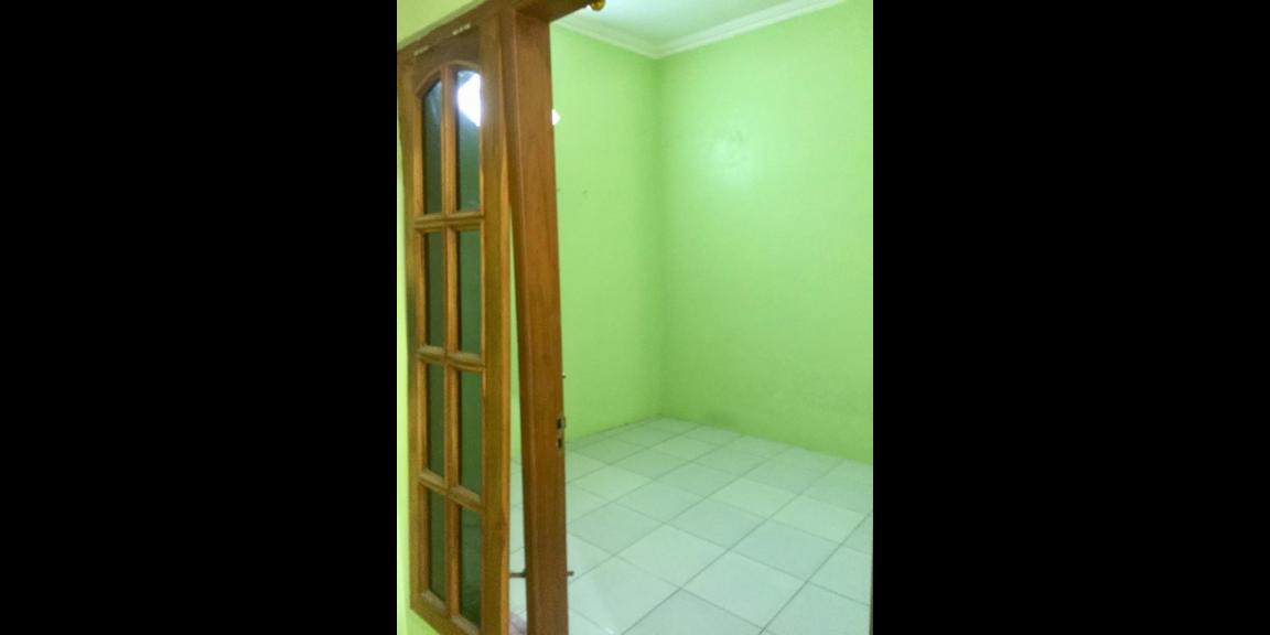 RUMAH DIKONTRAKKAN PRIORITAS KANTOR ATAU KELUARGA area Sleman RUMAH DIKONTRAKKAN PRIORITAS KANTOR ATAU KELUARGA area Sleman