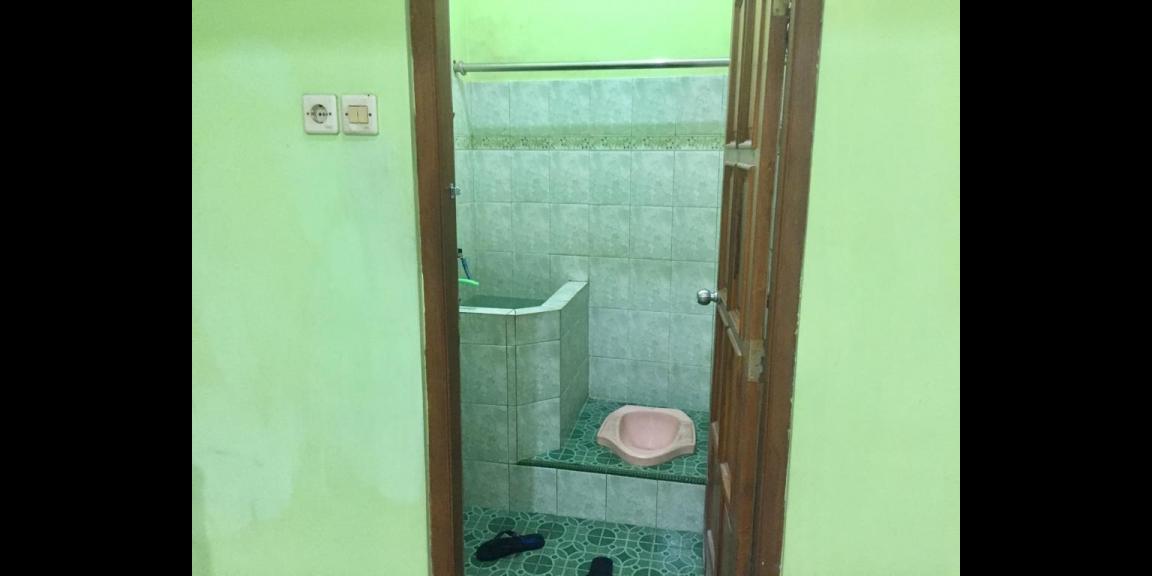 RUMAH DIKONTRAKKAN PRIORITAS KANTOR ATAU KELUARGA area Sleman RUMAH DIKONTRAKKAN PRIORITAS KANTOR ATAU KELUARGA area Sleman