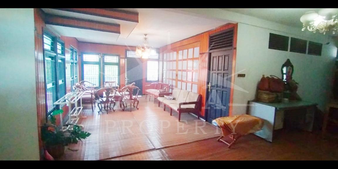 Dijual Rumah Jalan Irian Kota Pontianak Dijual Rumah Jalan Irian Kota Pontianak