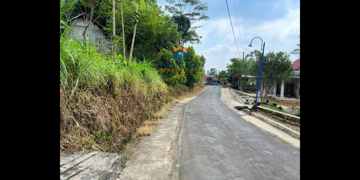 Tanah 200 juta Barat Pasar Kemuning Karanganyar Tanah 200 juta Barat Pasar Kemuning Karanganyar