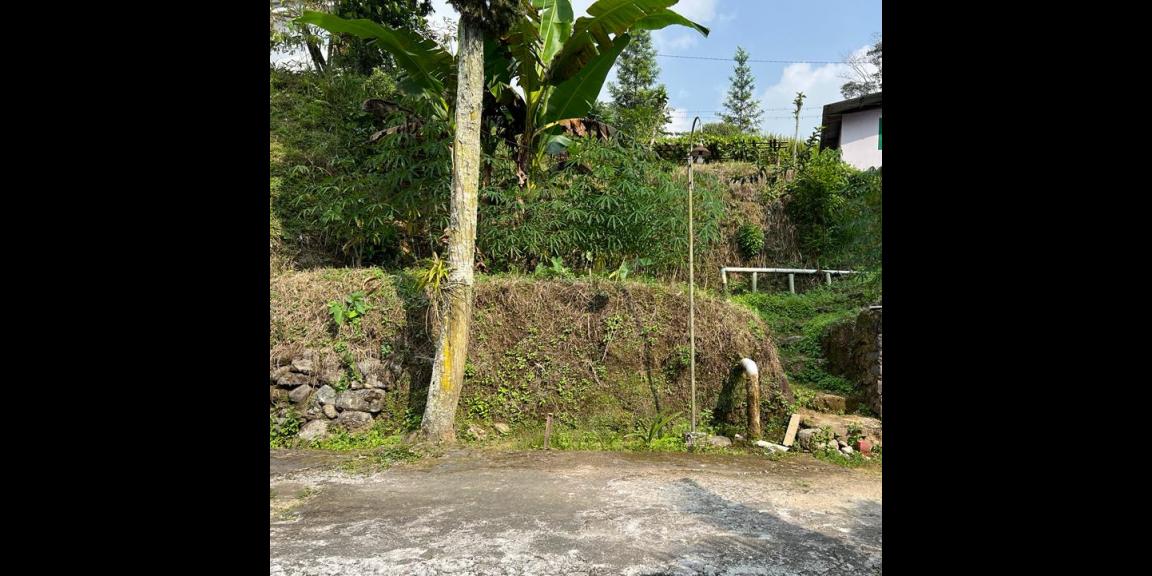 Dijual Tanah 180m² Timur Pasar Kemuning Karanganyar Dijual Tanah 180m² Timur Pasar Kemuning Karanganyar