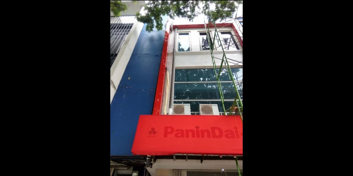 Di SEWAKAN Ruko 4 Lantai Lokasi Strategis di Jalan Jawa Pusat Surabaya Di SEWAKAN Ruko 4 Lantai Lokasi Strategis di Jalan Jawa Pusat Surabaya