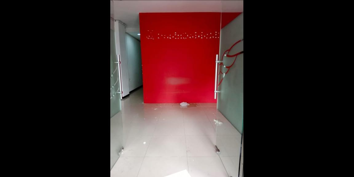 Di SEWAKAN Ruko 4 Lantai Lokasi Strategis di Jalan Jawa Pusat Surabaya Di SEWAKAN Ruko 4 Lantai Lokasi Strategis di Jalan Jawa Pusat Surabaya