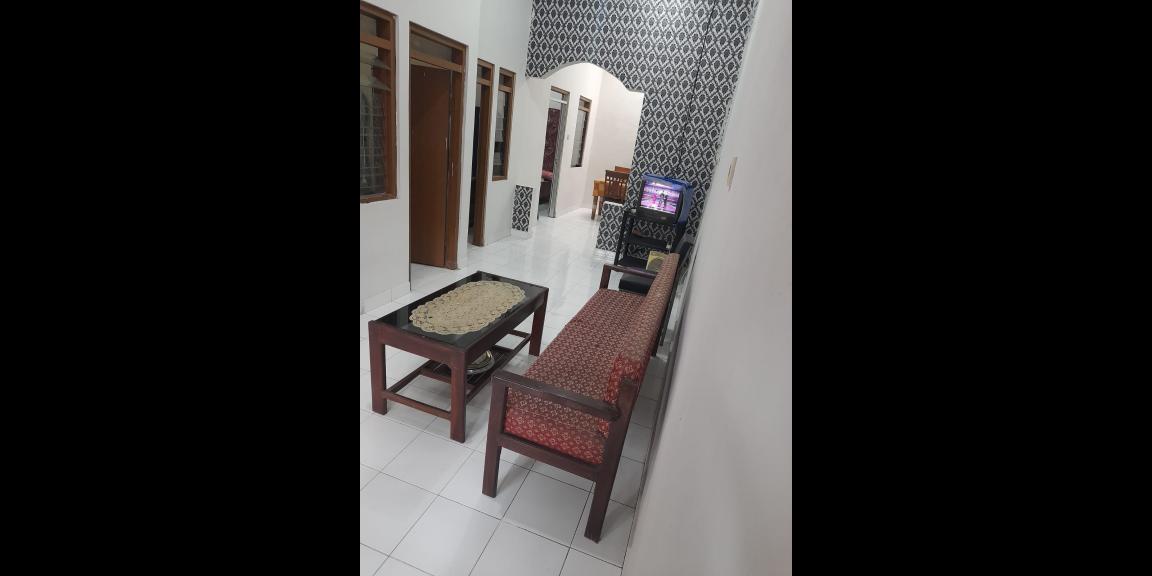 DIJUAL RUMAH KELUARGA Lokasi Jaten, Karanganyar DIJUAL RUMAH KELUARGA Lokasi Jaten, Karanganyar