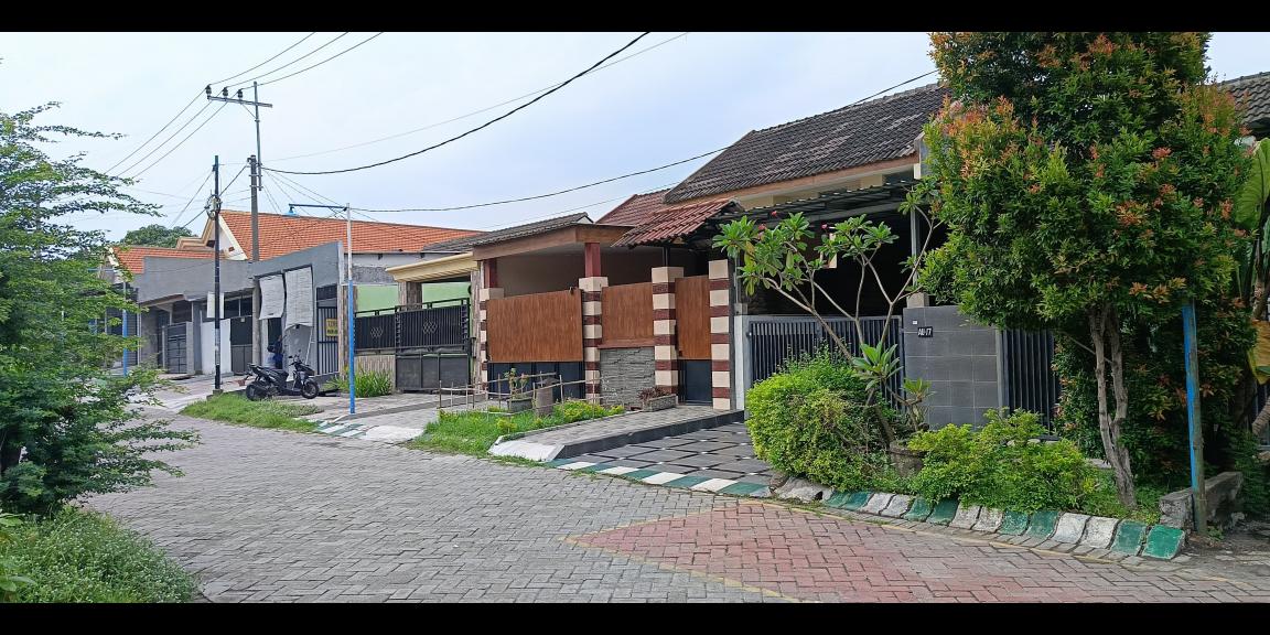JUAL RUMAH STRATEGIS SIAP HUNI DI KOTA BARU DRIYOREJO GRESIK JUAL RUMAH STRATEGIS SIAP HUNI DI KOTA BARU DRIYOREJO GRESIK