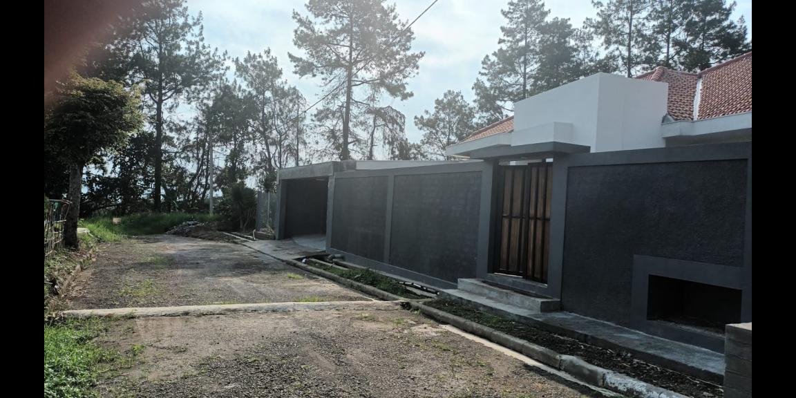 Dijual rumah baru jarang ada di Setiabudi Regency. Hadap Selatan. Desain Oleh Arsitek Berpengalaman Dijual rumah baru jarang ada di Setiabudi Regency. Hadap Selatan. Desain Oleh Arsitek Berpengalaman