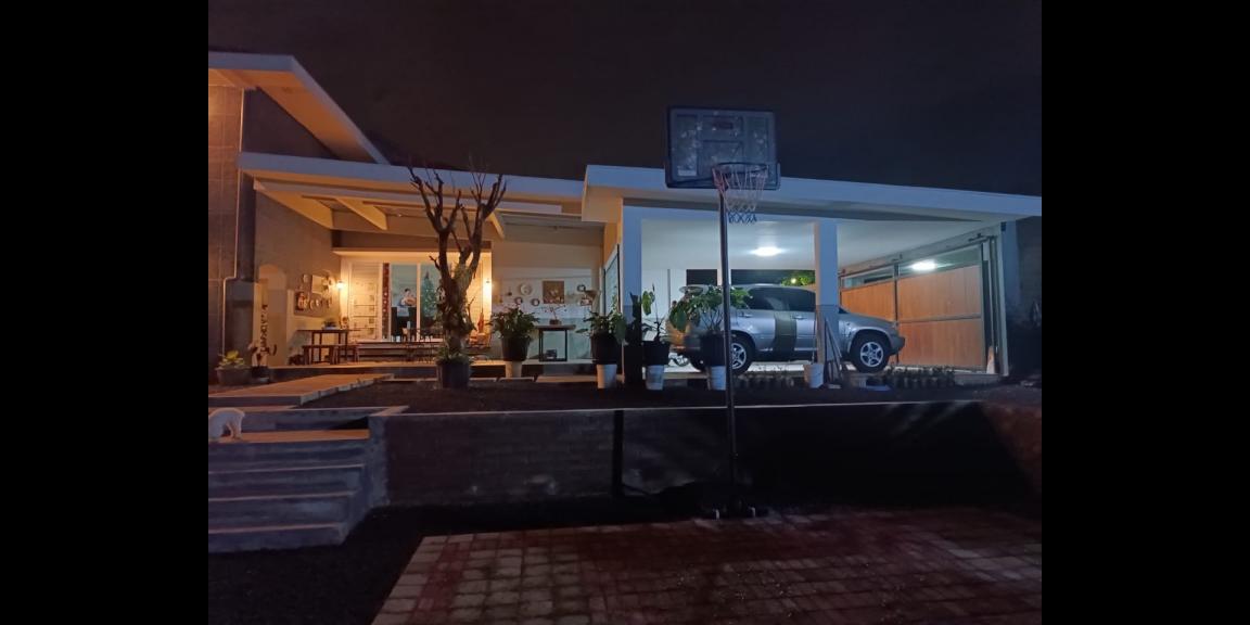 Dijual rumah baru jarang ada di Setiabudi Regency. Hadap Selatan. Desain Oleh Arsitek Berpengalaman Dijual rumah baru jarang ada di Setiabudi Regency. Hadap Selatan. Desain Oleh Arsitek Berpengalaman