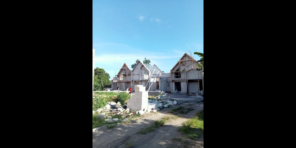 RUMAH 20 MENIT DARI TUGU JOGJA CUMA 490 JUTA RUMAH 20 MENIT DARI TUGU JOGJA CUMA 490 JUTA