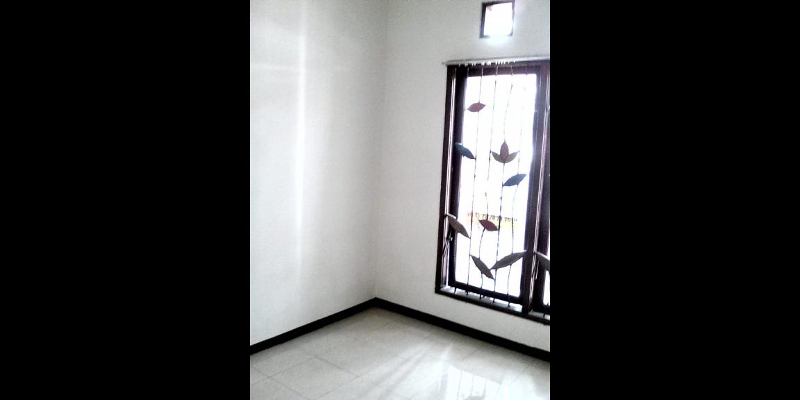 Dijual Rumah Semi Furnished di Perumahan Graha Sampurna Indah Wiyung Surabaya Barat Dijual Rumah Semi Furnished di Perumahan Graha Sampurna Indah Wiyung Surabaya Barat
