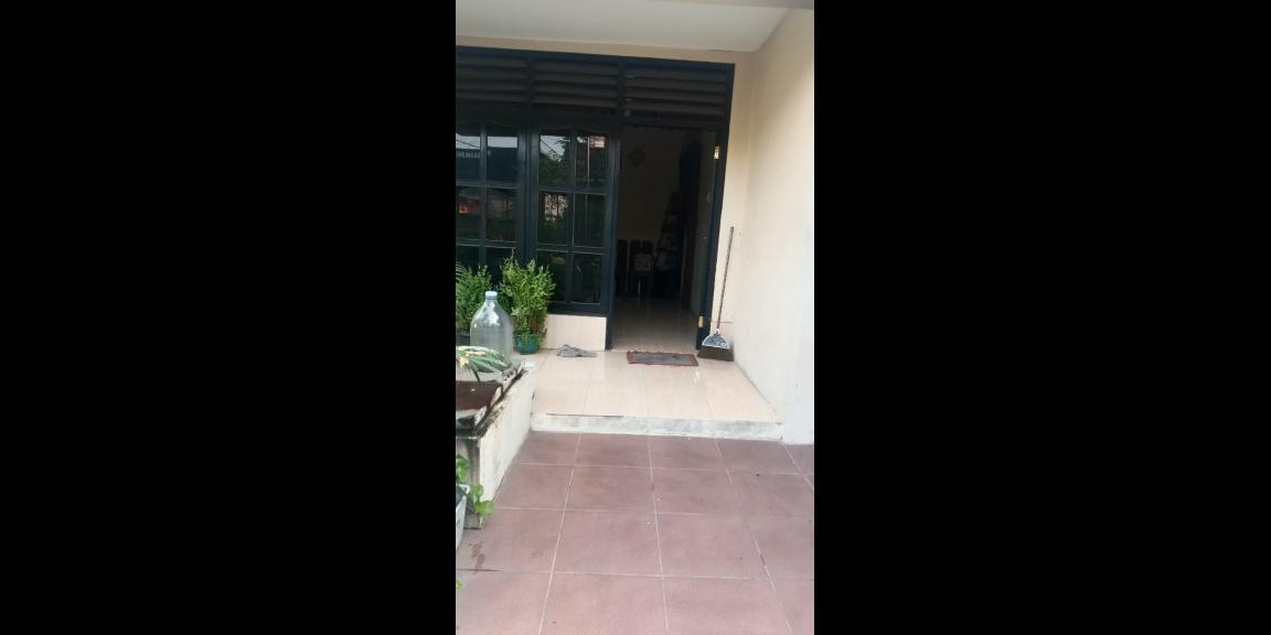 Rumah hook Lokasi kendangsari Surabaya Rumah hook Lokasi kendangsari Surabaya
