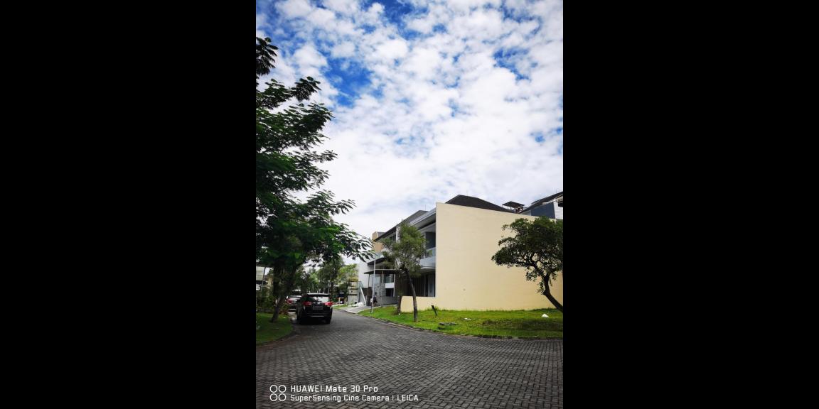 Dijual Rumah Istimewa The Mansion Pakuwon Indah Dijual Rumah Istimewa The Mansion Pakuwon Indah