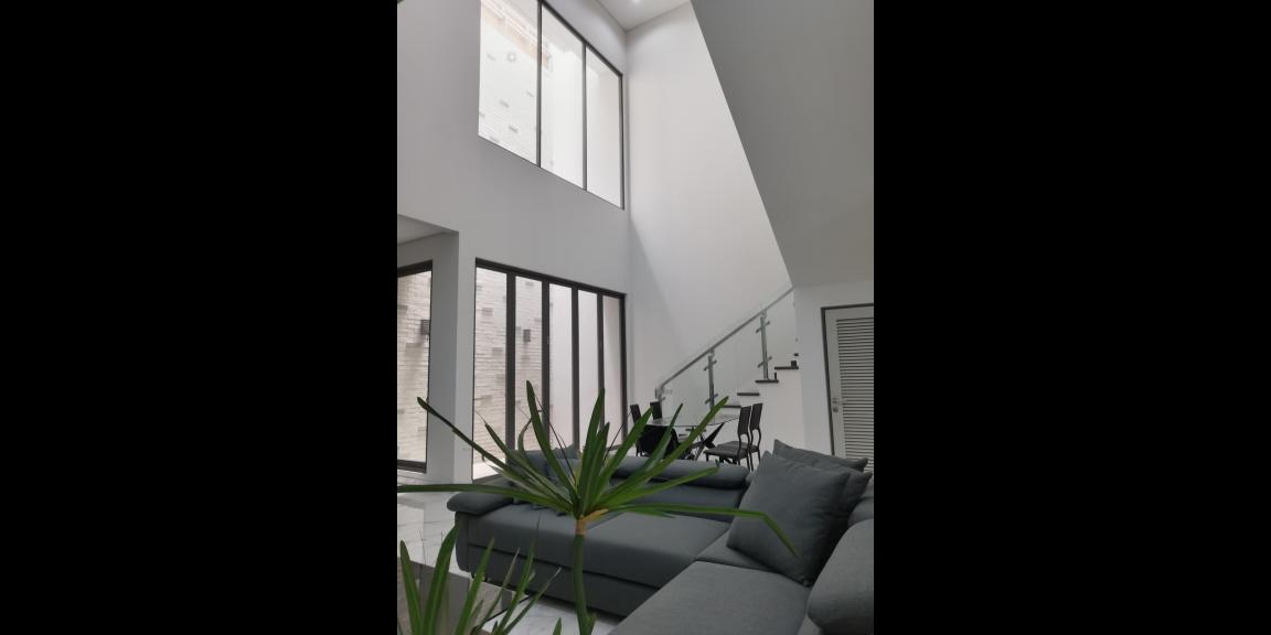 Dijual Rumah Istimewa The Mansion Pakuwon Indah Dijual Rumah Istimewa The Mansion Pakuwon Indah