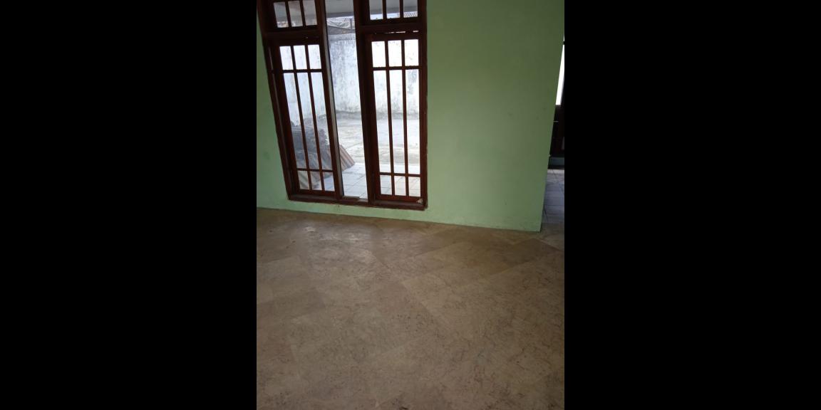 Rumah Siap Huni di Kebonsari Surabaya Selatan Rumah Siap Huni di Kebonsari Surabaya Selatan