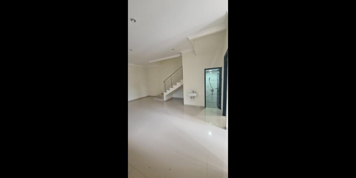 Rumah Baru Hook Minimalis di Sutorejo Prima Surabaya Rumah Baru Hook Minimalis di Sutorejo Prima Surabaya