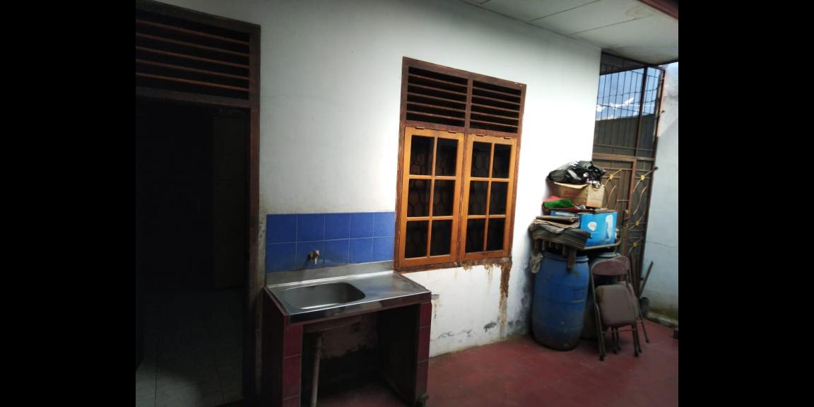 Di jual 1 Unit rumah, dan tanah kosong (1 hamparan) Lokasi jaka sampurna, bekasi barat, bekasi Di jual 1 Unit rumah, dan tanah kosong (1 hamparan) Lokasi jaka sampurna, bekasi barat, bekasi