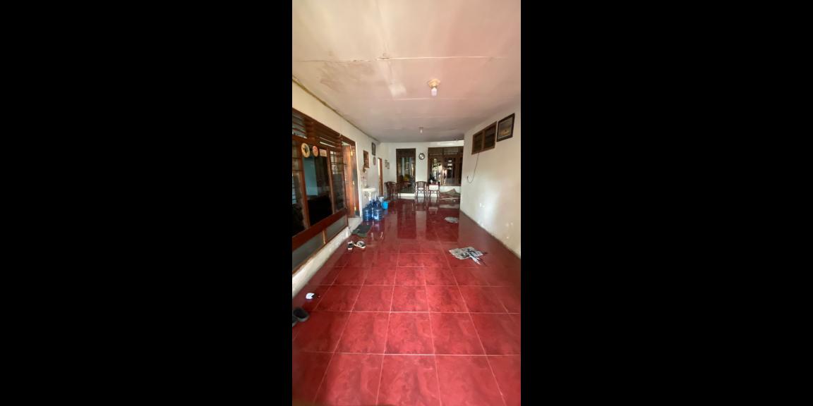 Rumah Luas Strategis lokasi Kupang Krajan Surabaya Rumah Luas Strategis lokasi Kupang Krajan Surabaya