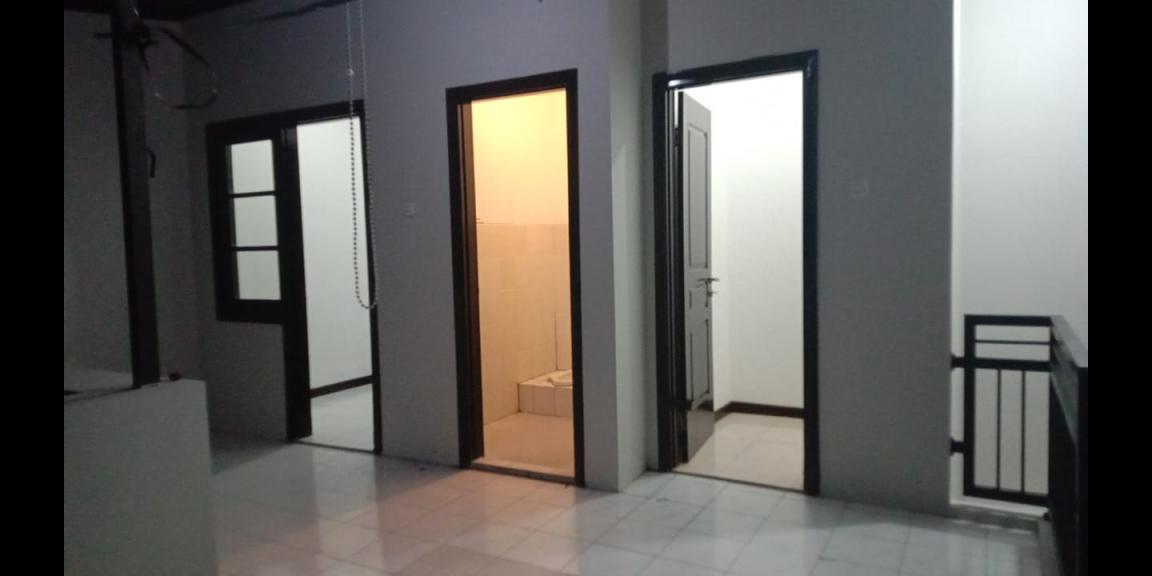 Rumah Citraland Semi Furnished Full Renovasi Lokasi Surabaya Barat Rumah Citraland Semi Furnished Full Renovasi Lokasi Surabaya Barat