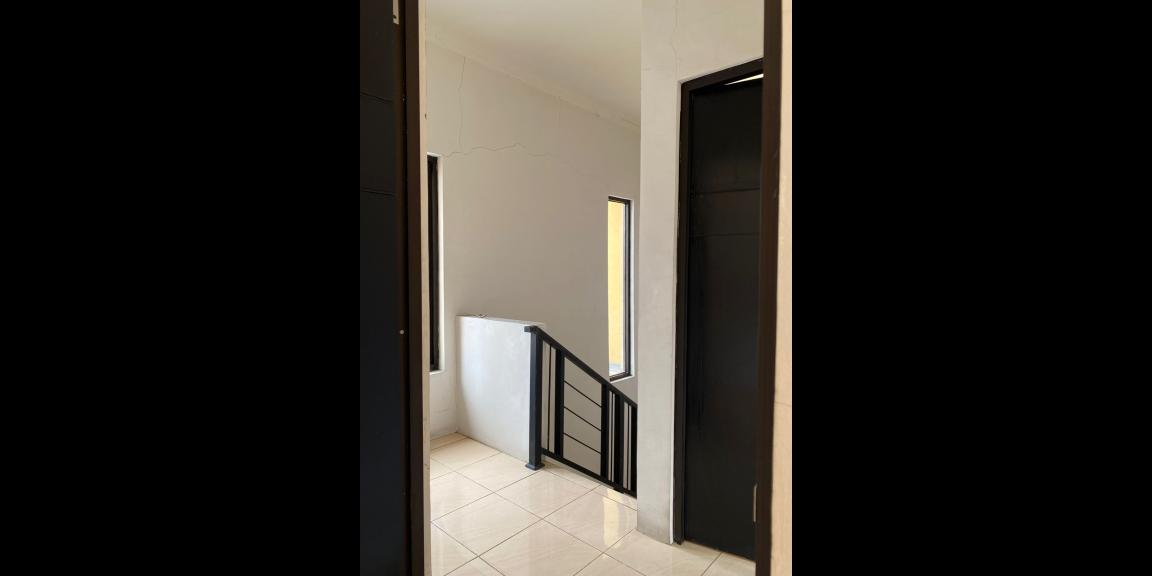 Diual Rumah Minimalis di Palm Oasis Sememi Surabaya Barat Diual Rumah Minimalis di Palm Oasis Sememi Surabaya Barat