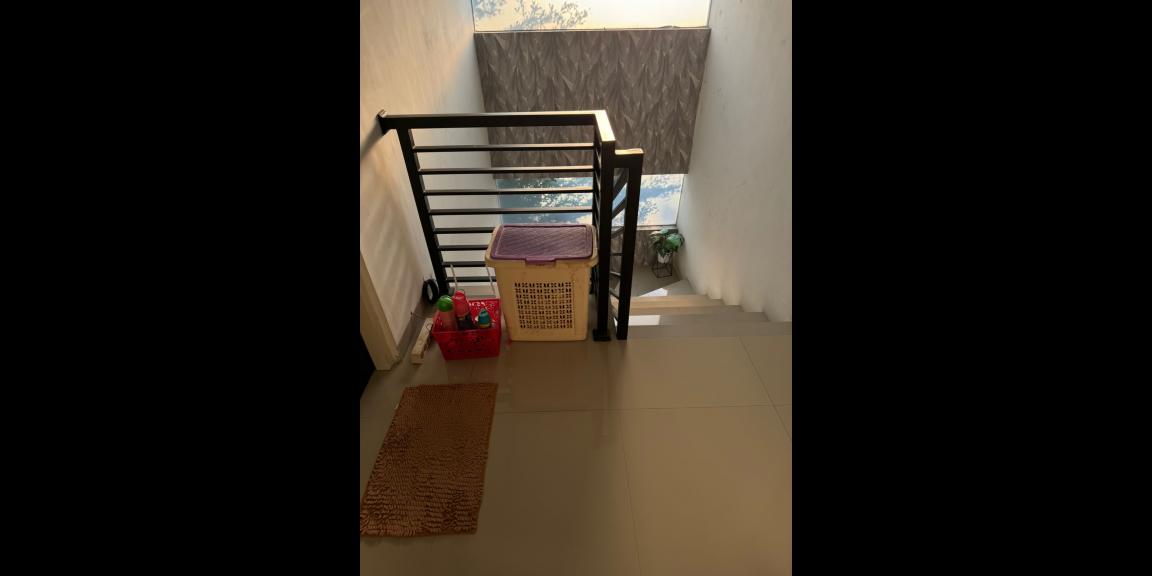 Dijual Rumah Hook Semi Furnished Lokasi Strategis di Semolowaru Elok Surabaya Timur Dijual Rumah Hook Semi Furnished Lokasi Strategis di Semolowaru Elok Surabaya Timur