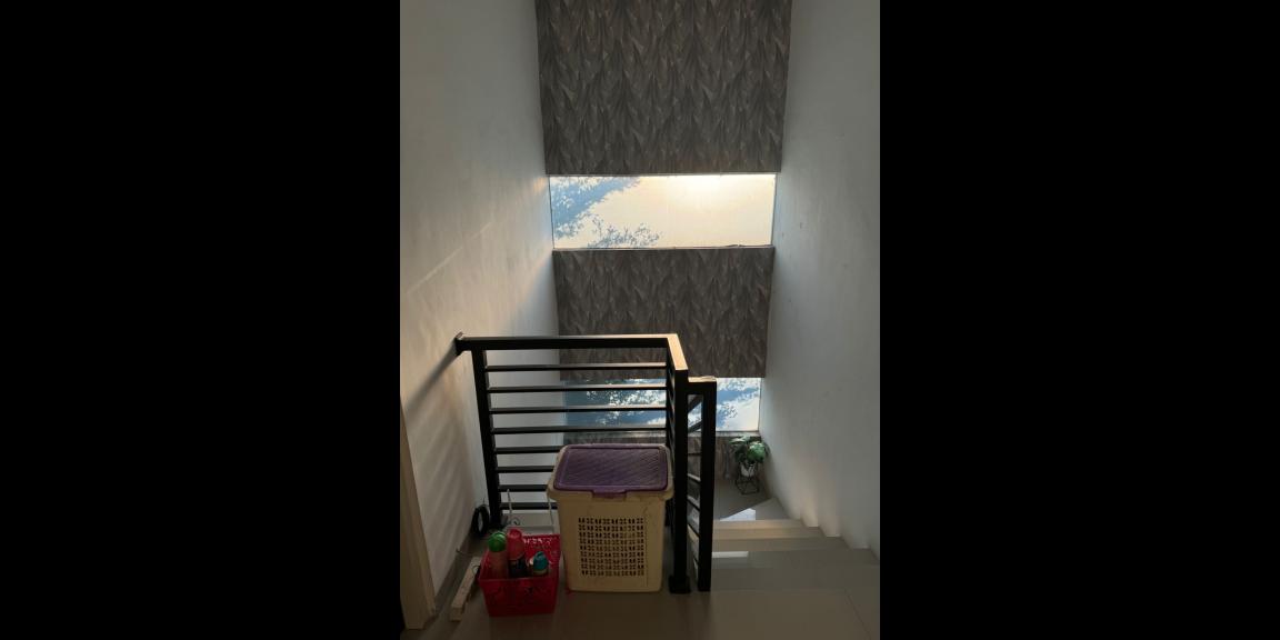 Dijual Rumah Hook Semi Furnished Lokasi Strategis di Semolowaru Elok Surabaya Timur Dijual Rumah Hook Semi Furnished Lokasi Strategis di Semolowaru Elok Surabaya Timur