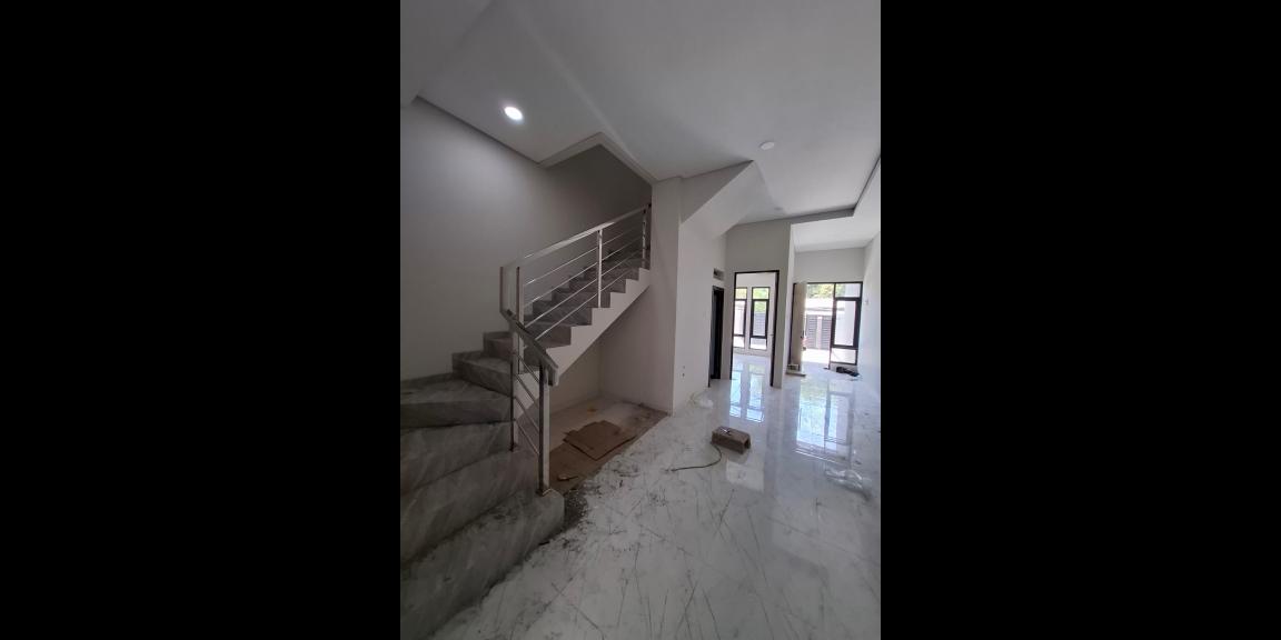 Dijual Rumah Minimalis Baru Gress Lokasi Tenggilis Mejoyo Rungkut Surabaya Timur  Dijual Rumah Minimalis Baru Gress Lokasi Tenggilis Mejoyo Rungkut Surabaya Timur