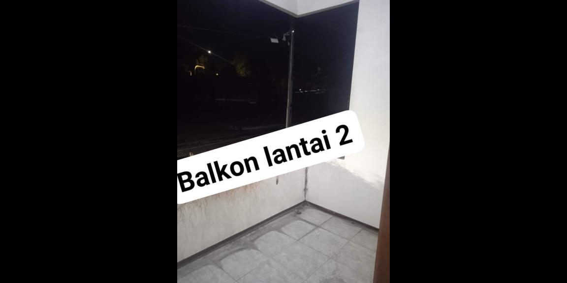 Dijual Rumah Murah Siap Huni Ketintang Surabaya Selatan Dijual Rumah Murah Siap Huni Ketintang Surabaya Selatan