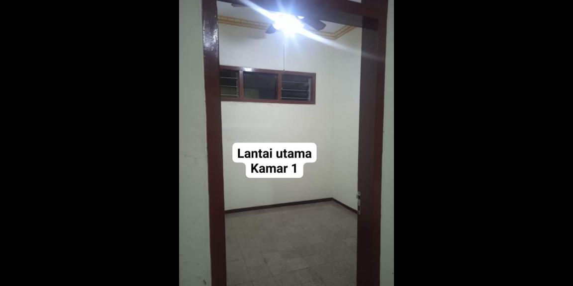 Dijual Rumah Murah Siap Huni Ketintang Surabaya Selatan Dijual Rumah Murah Siap Huni Ketintang Surabaya Selatan